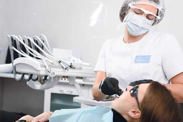 Методы, сроки и результаты лечения десен у зубного врача — как вернуть улыбку без неприятных ощущений