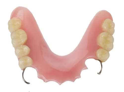 Протезы при полном отсутствии верхних зубов